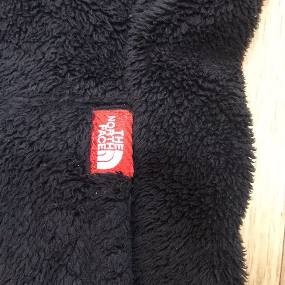 North Face quarter zip pullover - Picture 2 of 4